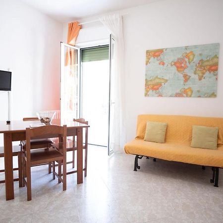 Cozy Apartments De Gasperi Bari Buitenkant foto
