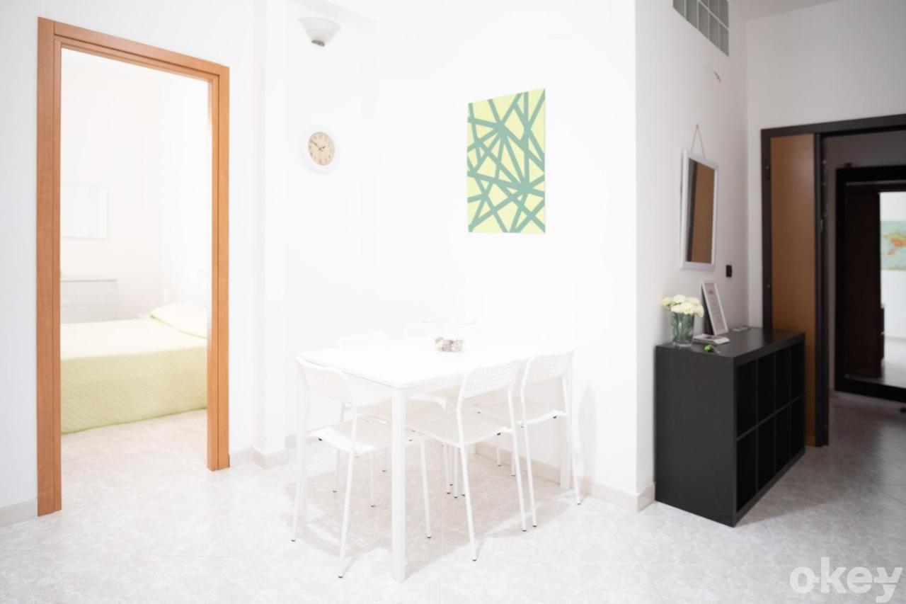 Cozy Apartments De Gasperi Bari Buitenkant foto