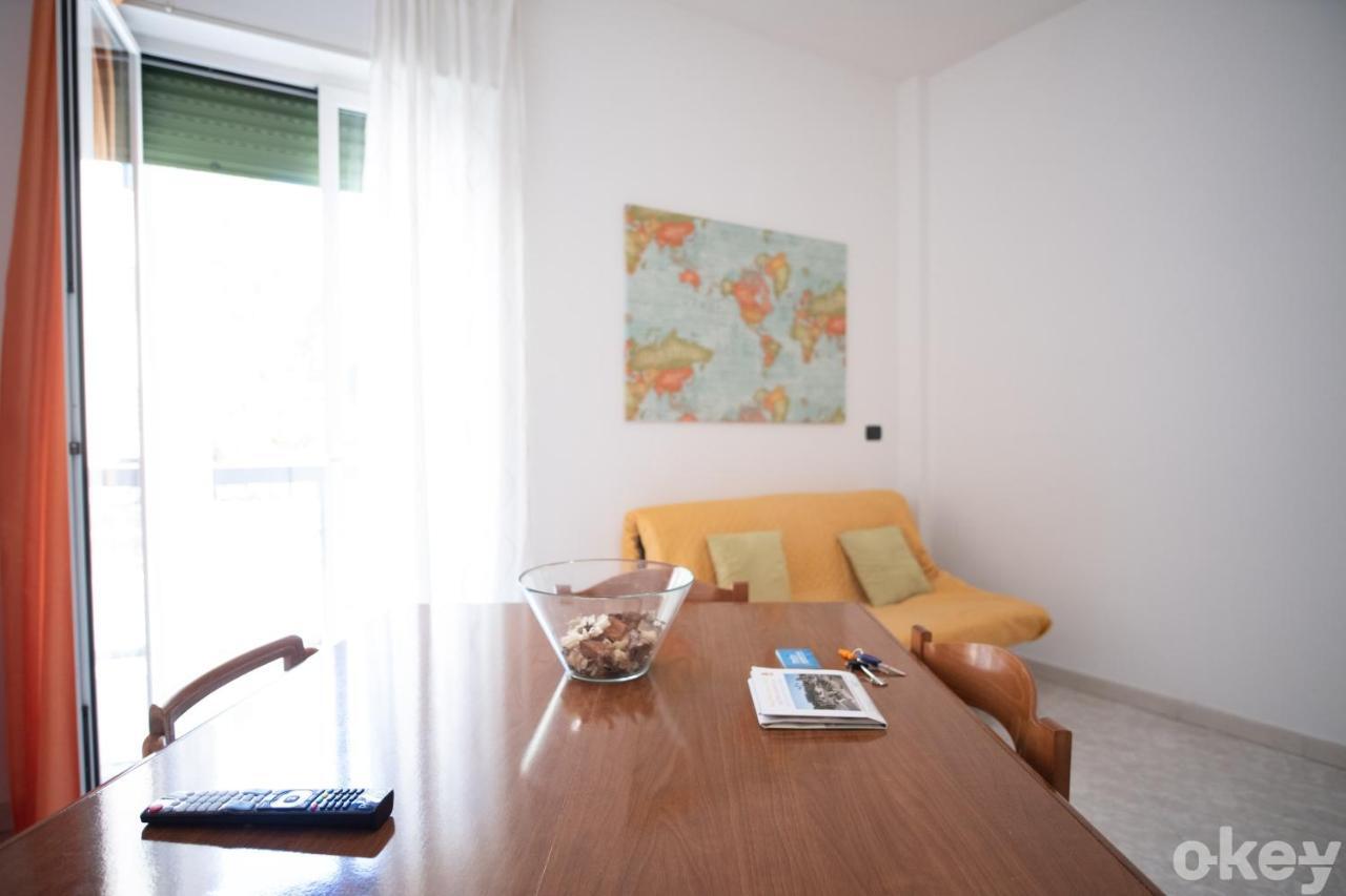Cozy Apartments De Gasperi Bari Buitenkant foto